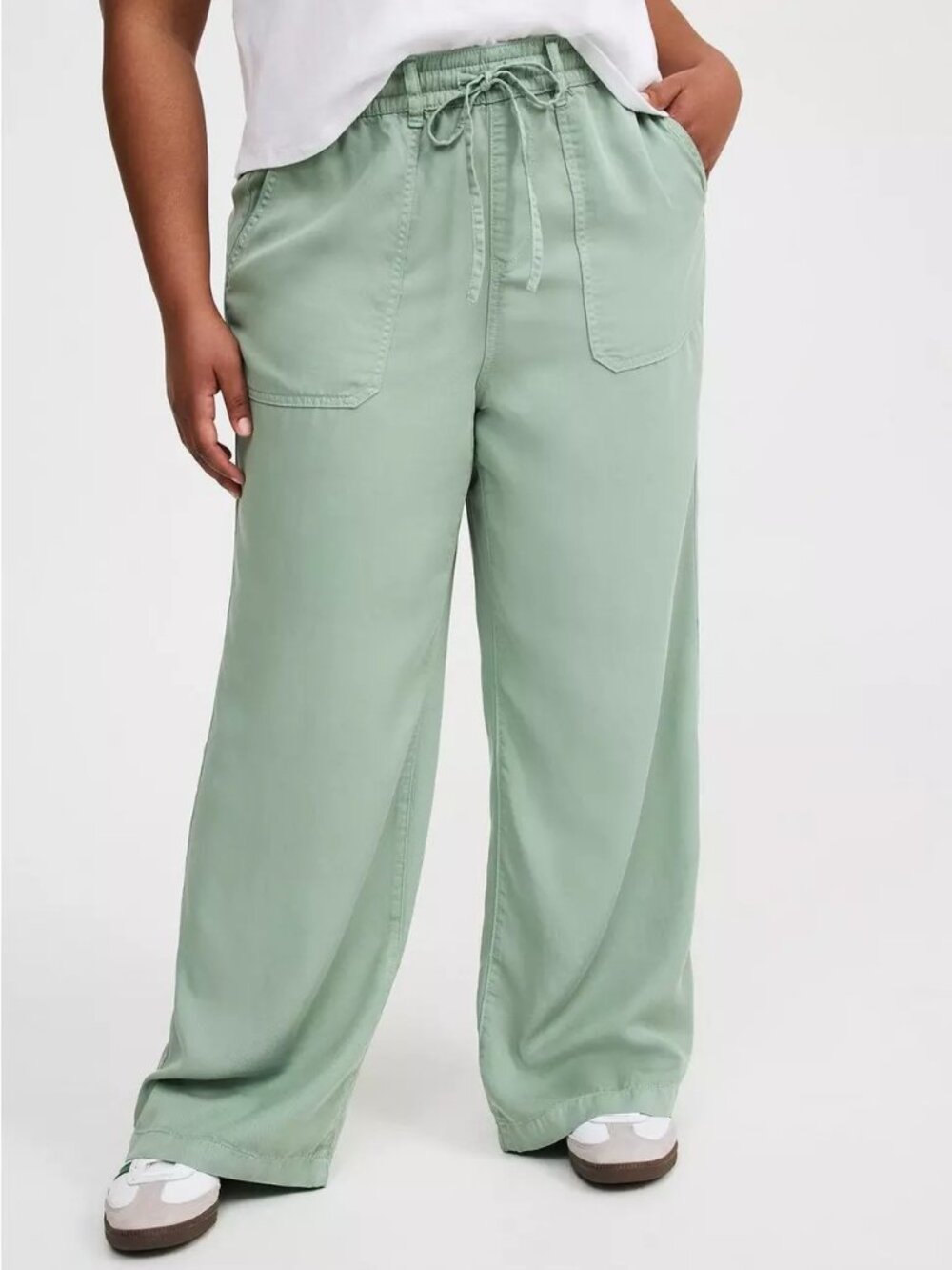 NWT-TORRIED DRAPEY TWILL Pull-On Wide Leg Pant